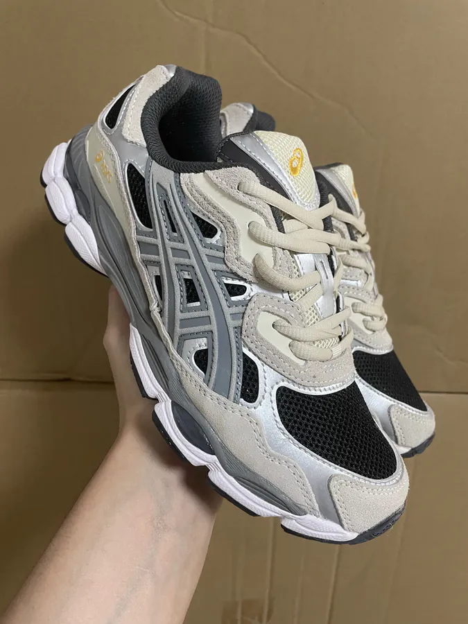 GEL C Series Urbancore Leather Fabric Synthetic Suede Men's Sneaker