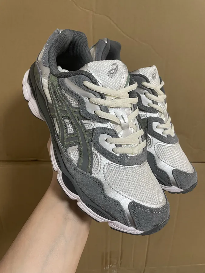 GEL C Men's Low Top Casual Shoes