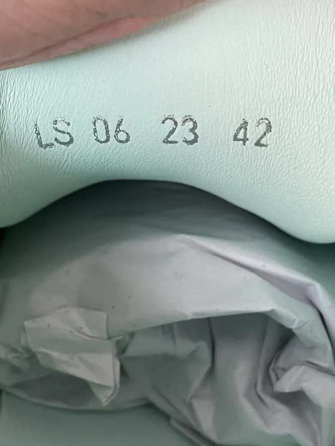 STONE ISLAND x B33 Low Top Sneaker with Thick Sole