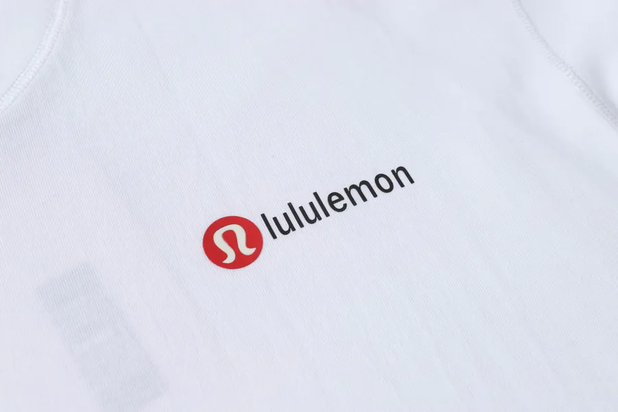 Lululemon 25ss Small Logo Print Short Sleeve T Shirt
