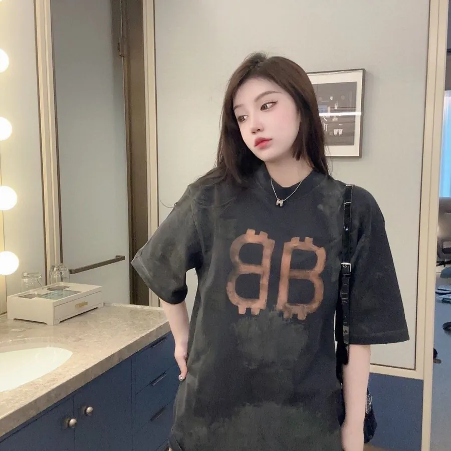 Parisian Vintage Short Sleeve