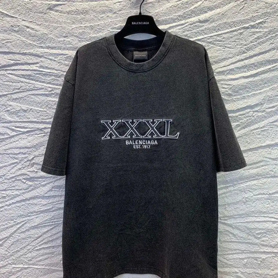 Original Parisian Brand XXXL Letter Print Short Sleeve