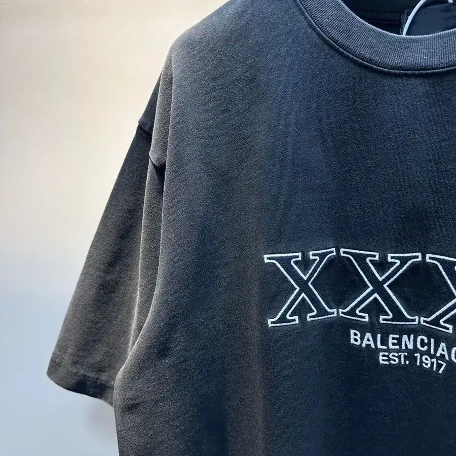 Original Parisian Brand XXXL Letter Print Short Sleeve