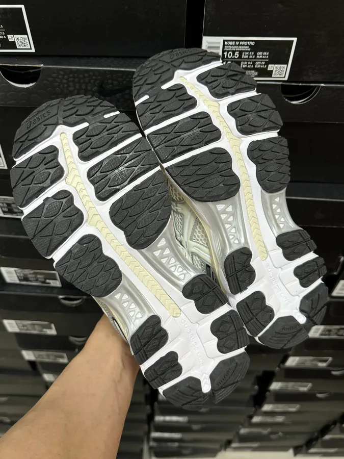 KITH x GEL Kayano 12.1 Comfortable and Stylish Low Top Running Shoes