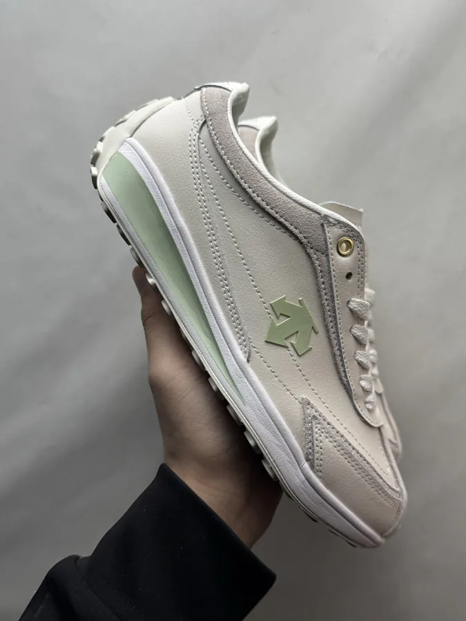 DESCENTE Cron Racer in Mint Green