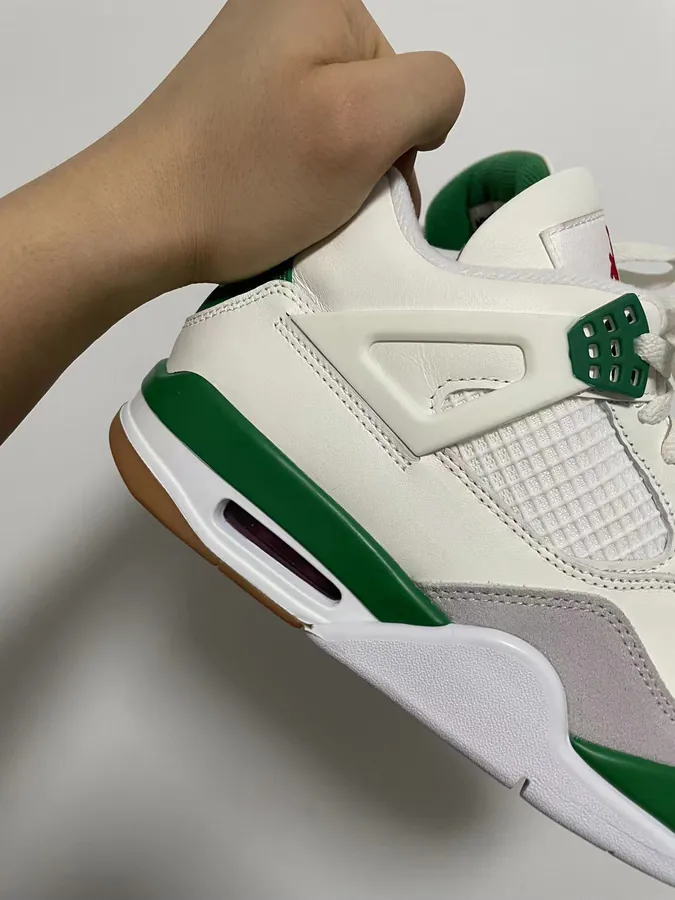 SB x Air 4 Green White Authentic Original