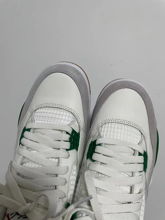 SB x Air 4 Green White Authentic Original