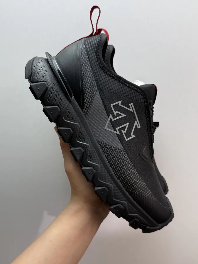 DESCENTE Ski Style Black Sneaker