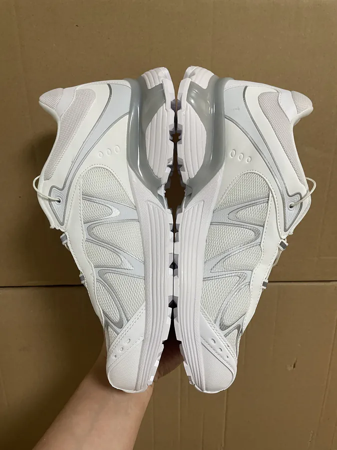 X WHISPER Comfortable Slip Resistant Durable Low Top Running Shoes