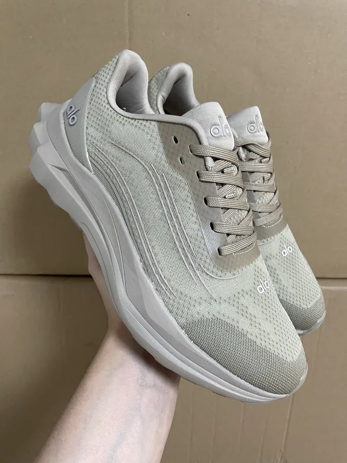 Alo Yoga Alo Runner Running Shoes