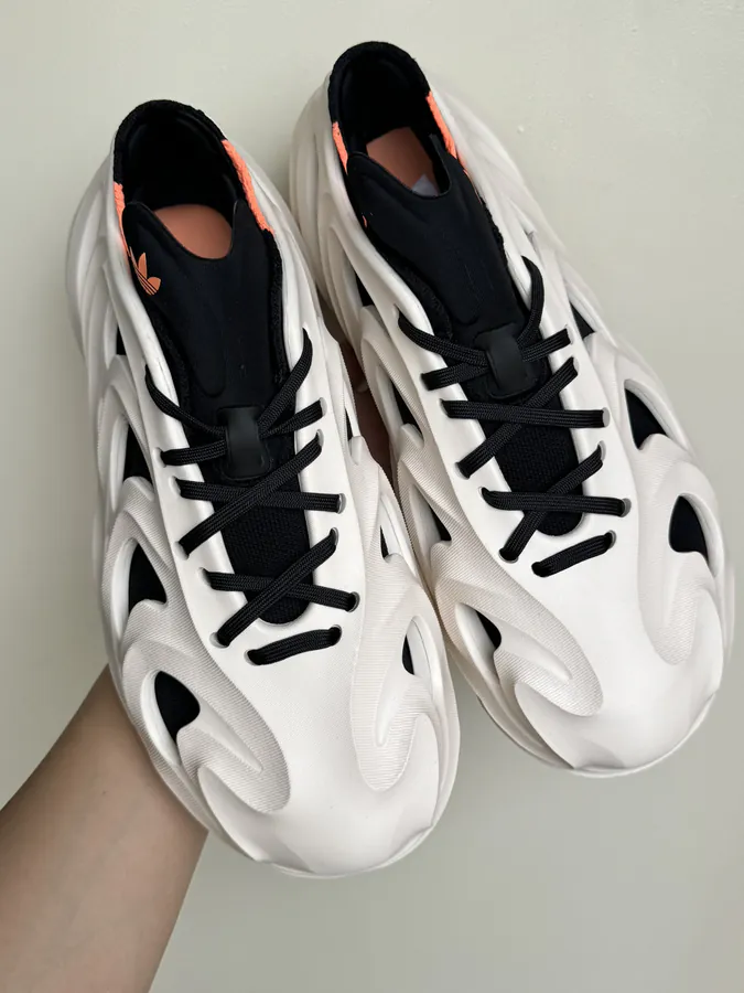 AdiFOM Q White Black Sneaker
