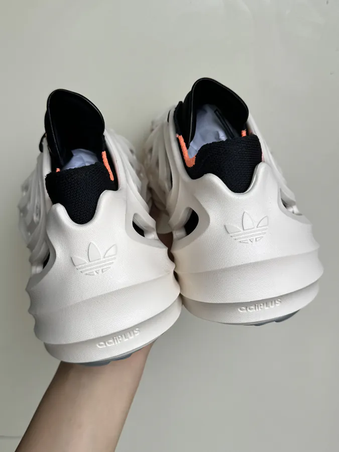 AdiFOM Q White Black Sneaker