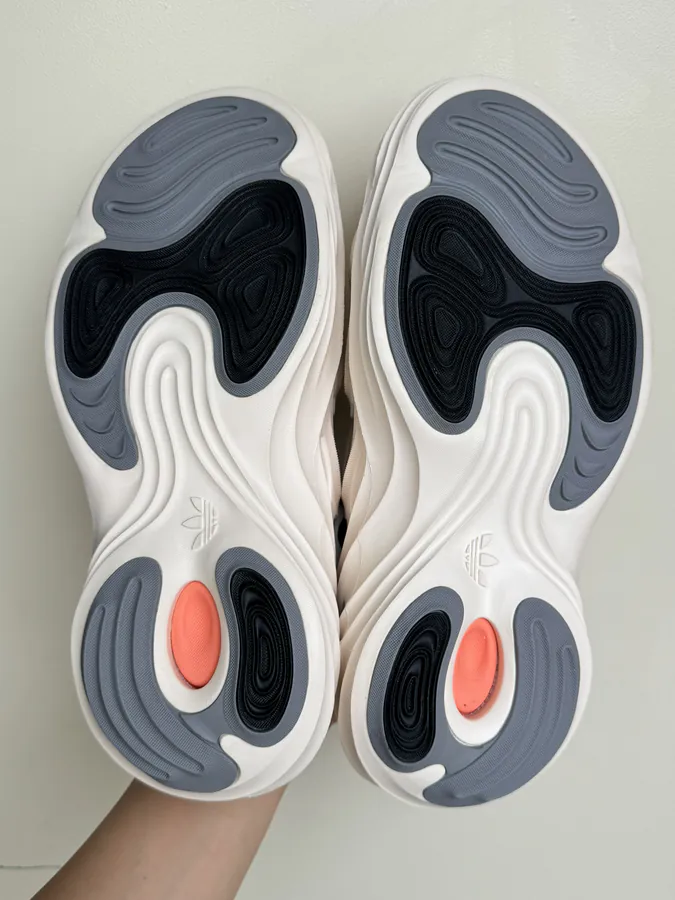 AdiFOM Q White Black Sneaker
