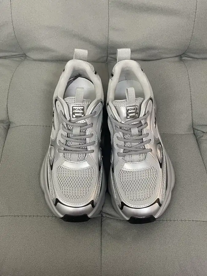 GG CC Comfortable Casual Sneaker for Women