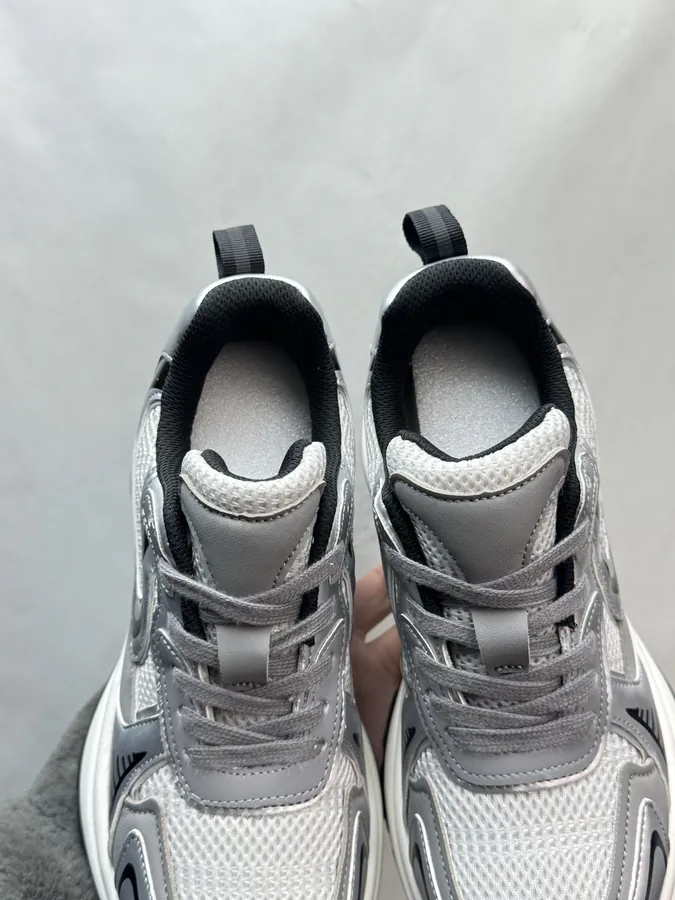 270 GG CC Dad Shoes in Silver