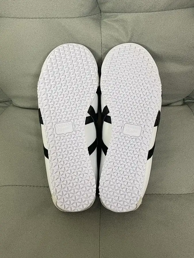 Patou x Onitsuka Tiger MEXICO 66 Lifestyle Sneaker