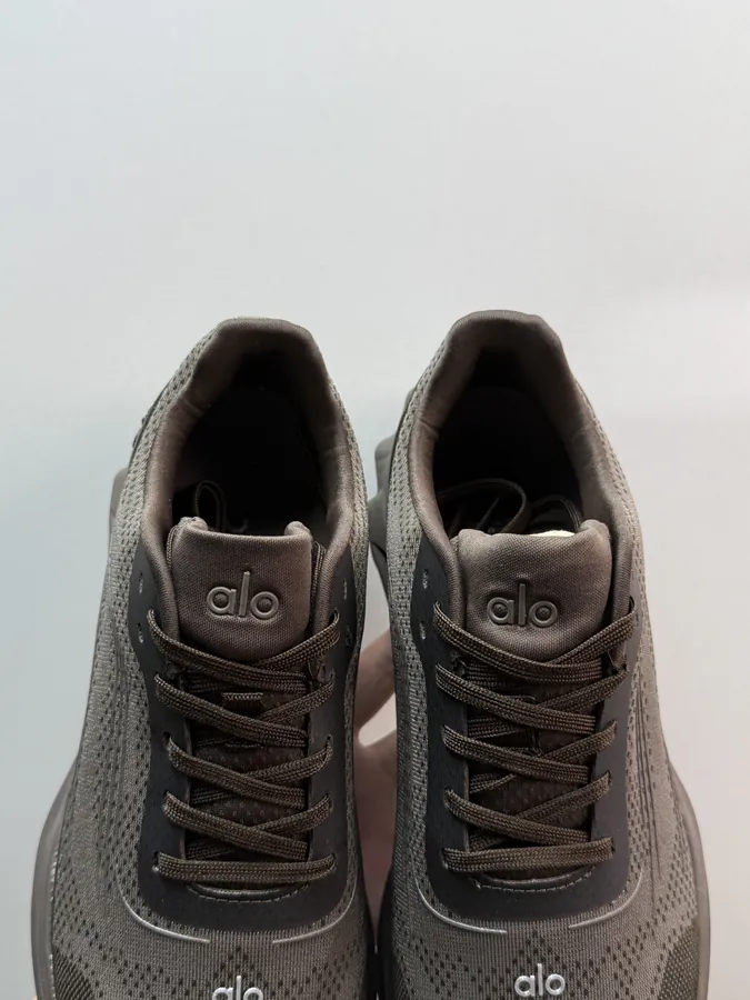 Alo Yoga Alo Runner Brown