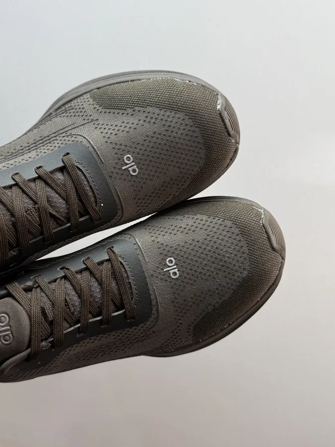 Alo Yoga Alo Runner Brown