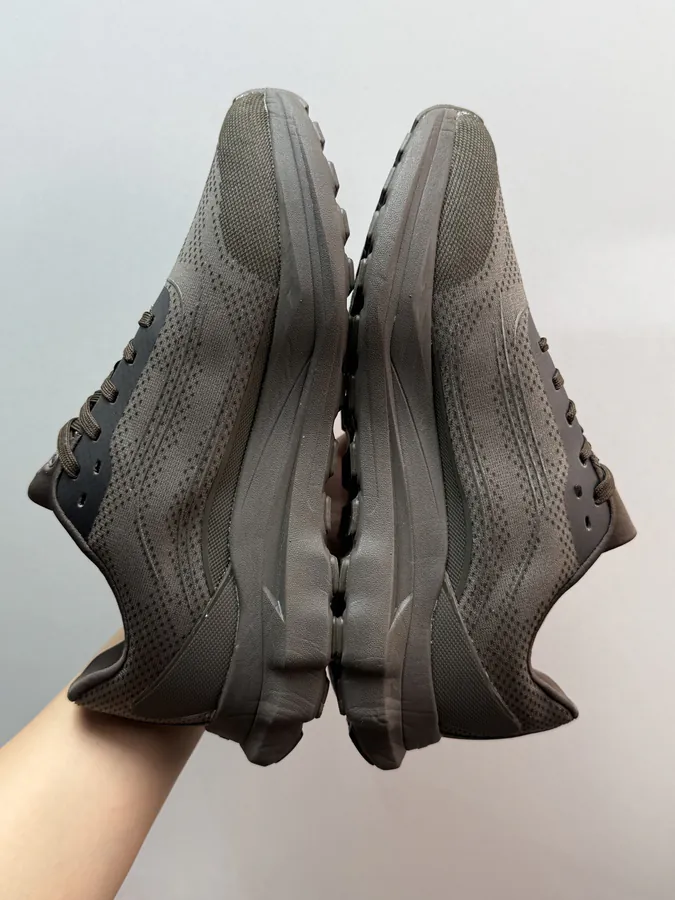 Alo Yoga Alo Runner Brown