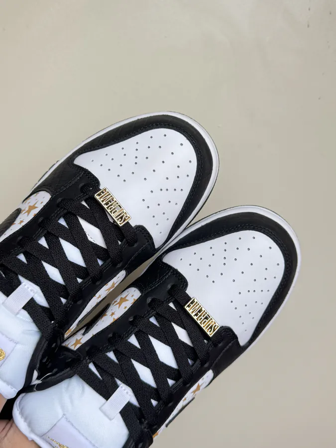 Supreme x Nike Dunk SB Black Stars Low Top Sneakers