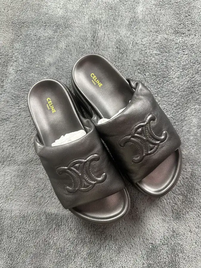 Triomphe Blo Women's Slipper