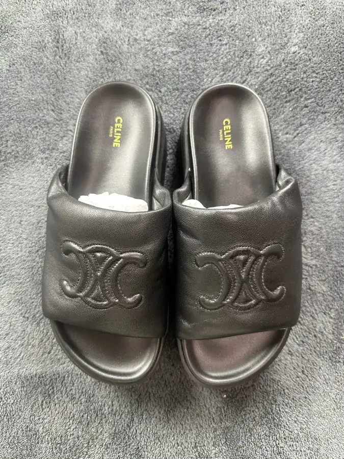 Triomphe Blo Women's Slipper