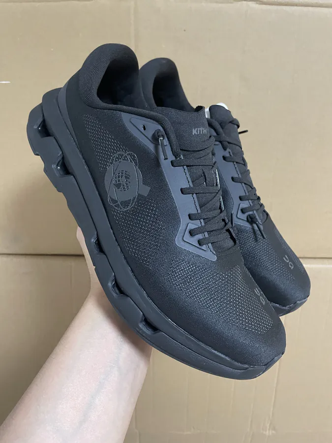 KITH x On Running Shoes Comfortable Low Top Sneakers in Black