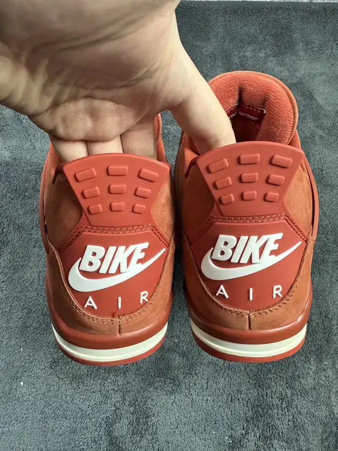 Nigel Syester x Air 4 OG 'Bri by Bri' Retro Basketball Shoes for Men