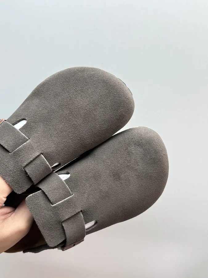 Birkenstock 博肯 Gray Brown