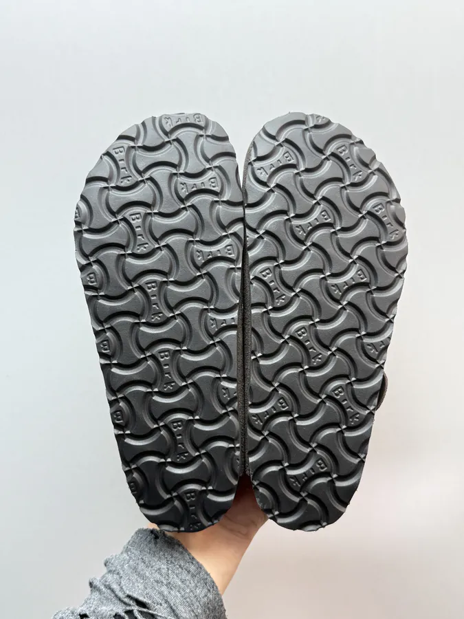 Birkenstock 博肯 Gray Brown