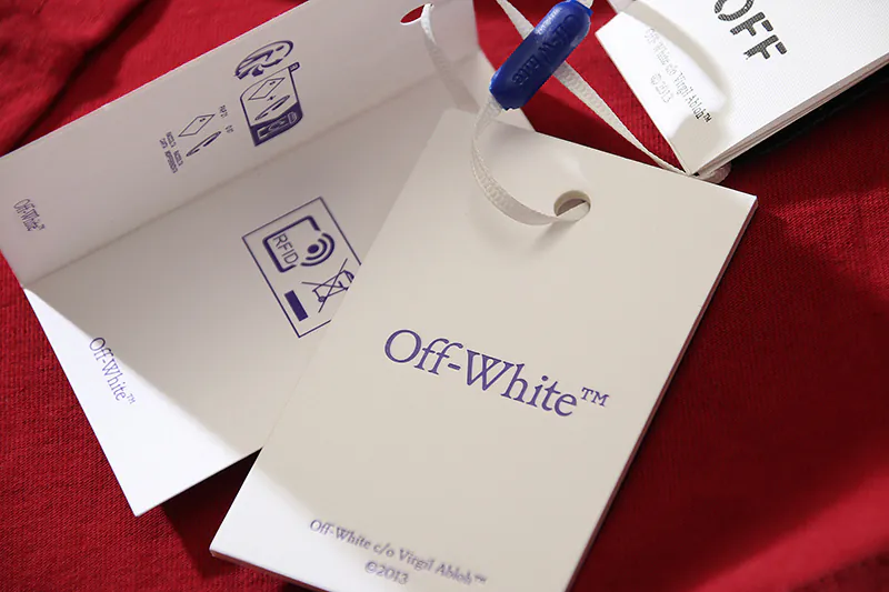 OFF WHITE Moonwalk Arrow Print Cotton T Shirt in Wine Red
