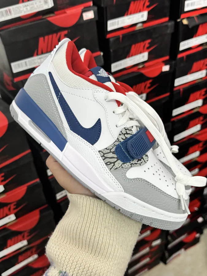 Original 312 with White, Blue, and Red Color Options