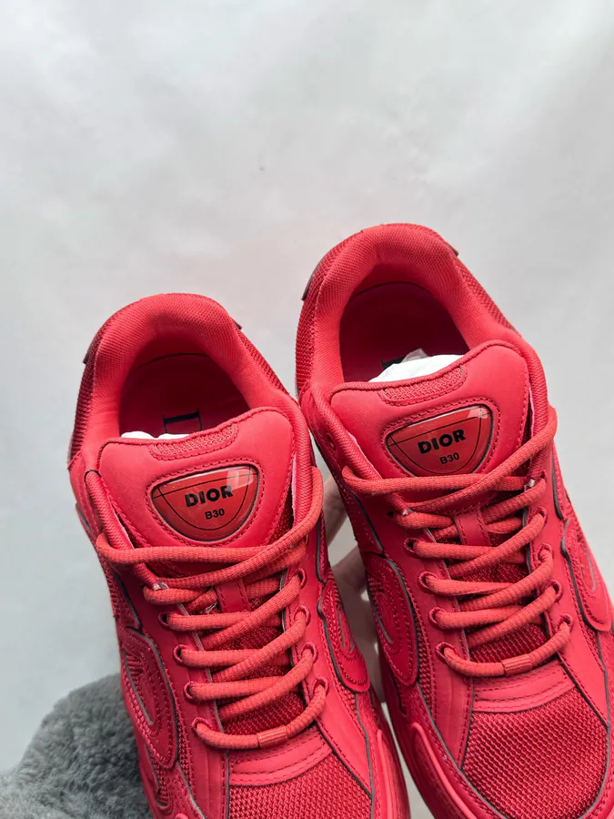 STONE ISLAND x B30 Red