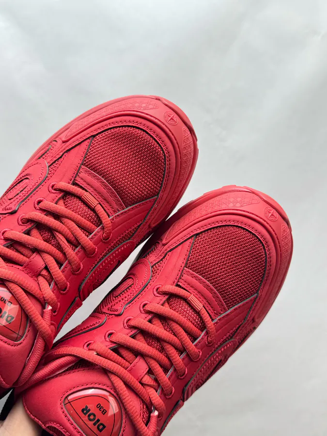 STONE ISLAND x B30 Red
