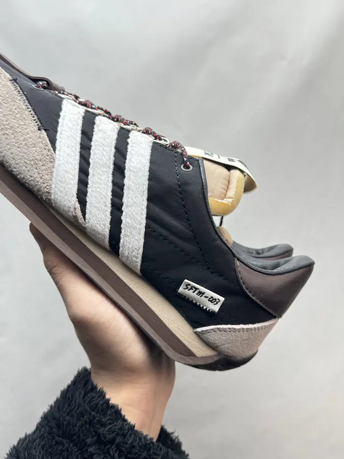 SONG FOR THE MUTE x adidas originals COUNTRY OG
