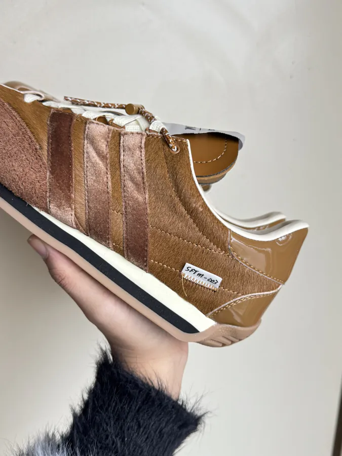 SONG FOR THE MUTE x adidas originals COUNTRY OG Brown