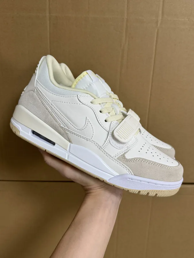 YS Low Top Milk White Color