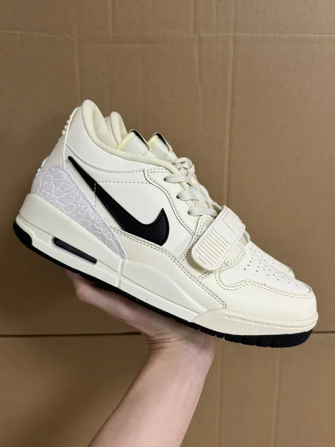 YS Low Top Cream White Original Sole and Upper