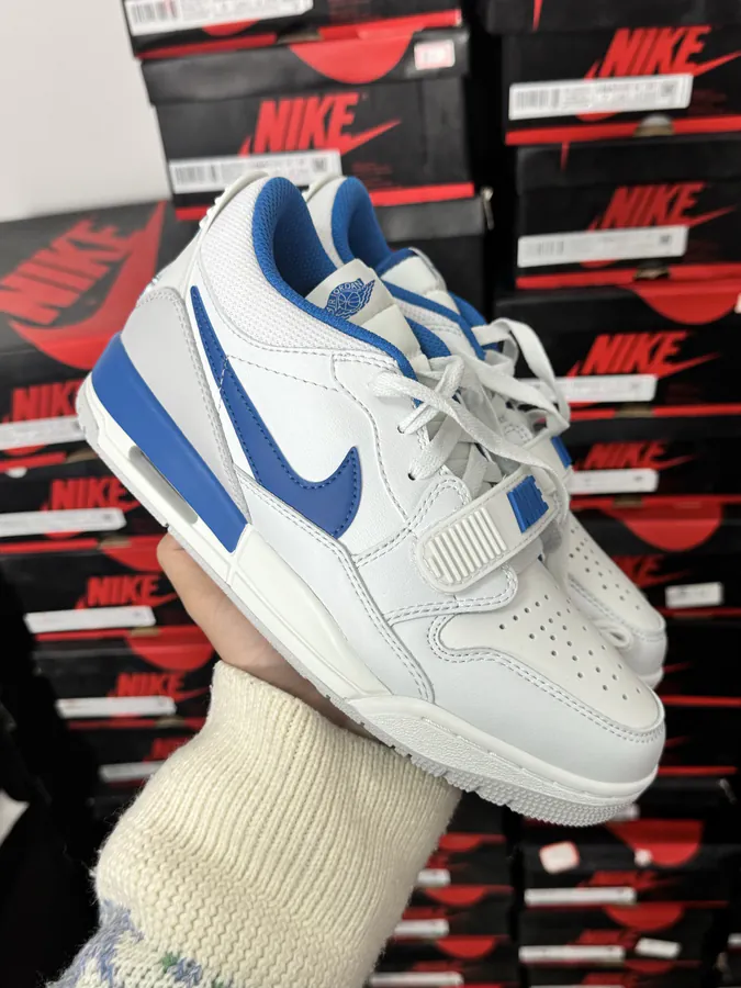 Original 312 Oxidized White and Blue Color