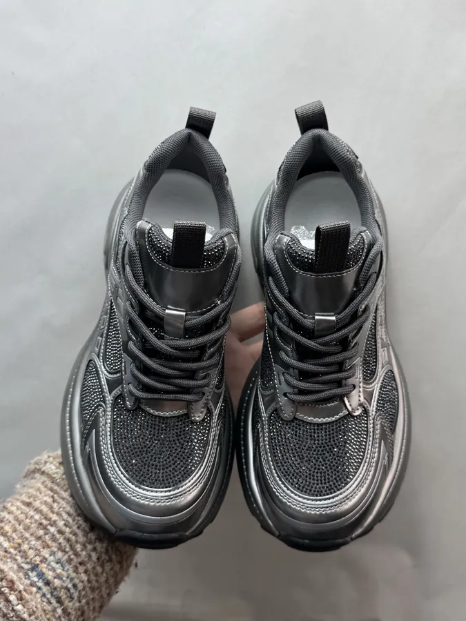 270 GG CC Dad Shoes in Silver
