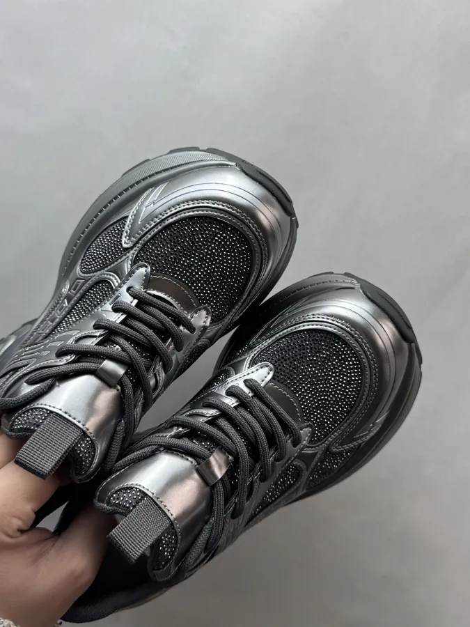 270 GG CC Dad Shoes in Silver