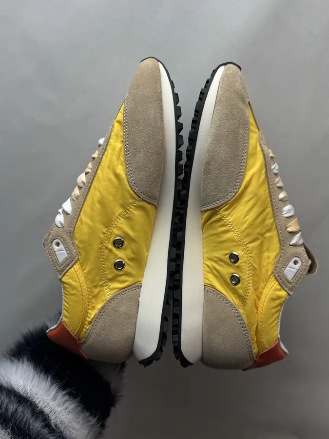 GGDB Goose Marathon Yellow