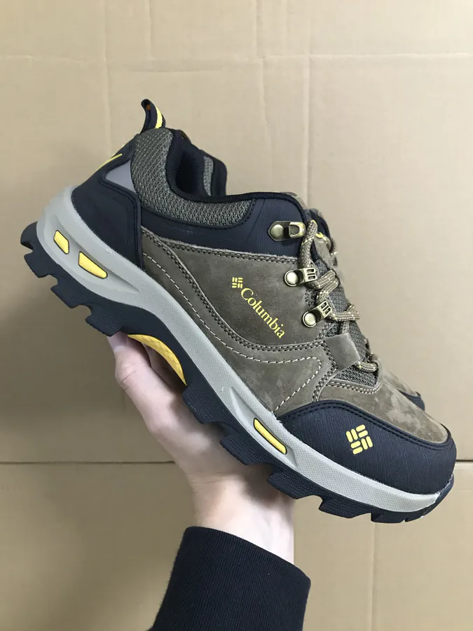 Columbia Outdry Brown Black