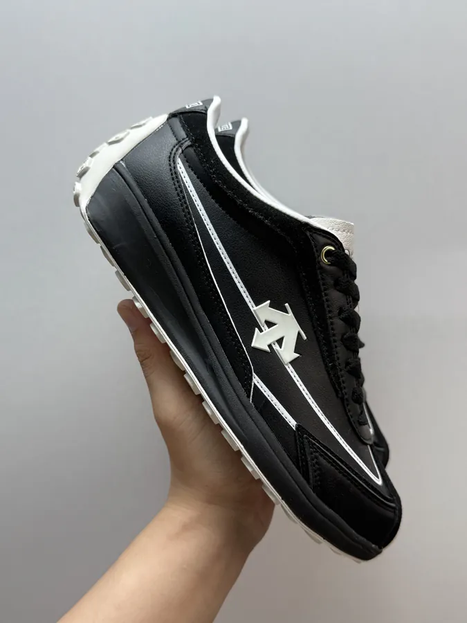 DESCENTE Cron Racer Black and White