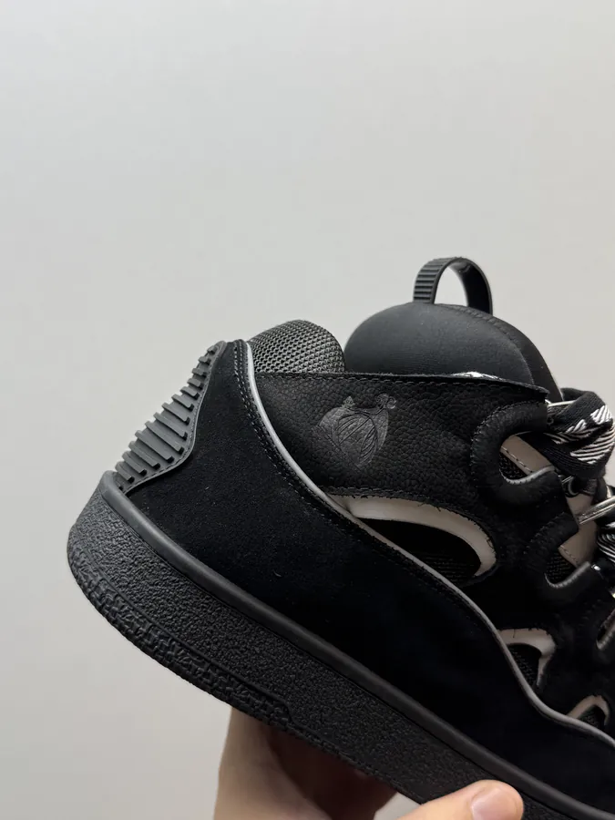 Lanvin Curb in Black