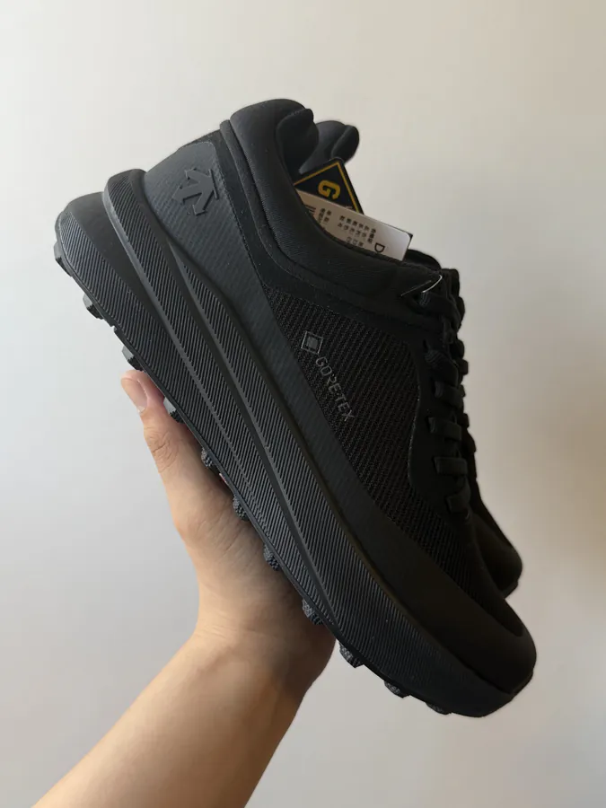 DESCENTE Dualis GORE TEX Running Shoes Black