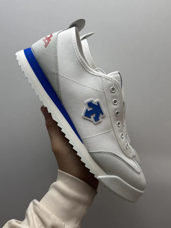 DESCENTE Barefoot Circle Lightweight One Piece Sneaker