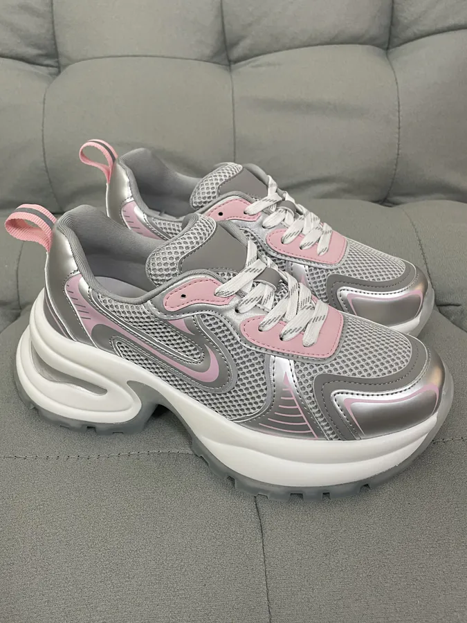 GG CC Elevated Sneaker with Mesh Panel Trendy and Versatile