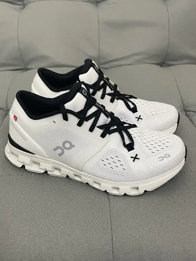 On Running Cloud X4 Lightweight Training Shoes for Men