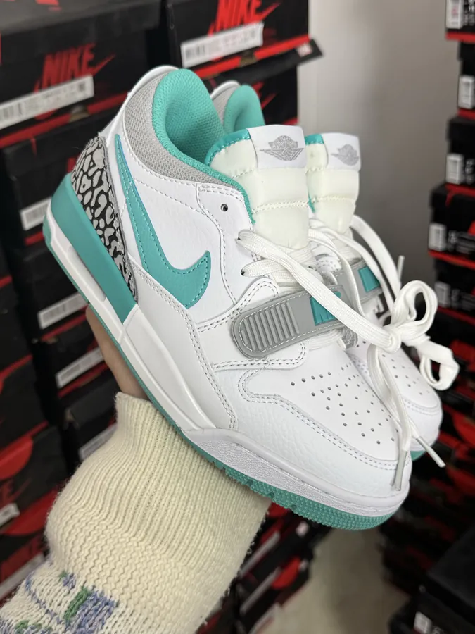 Original 312 Green Color